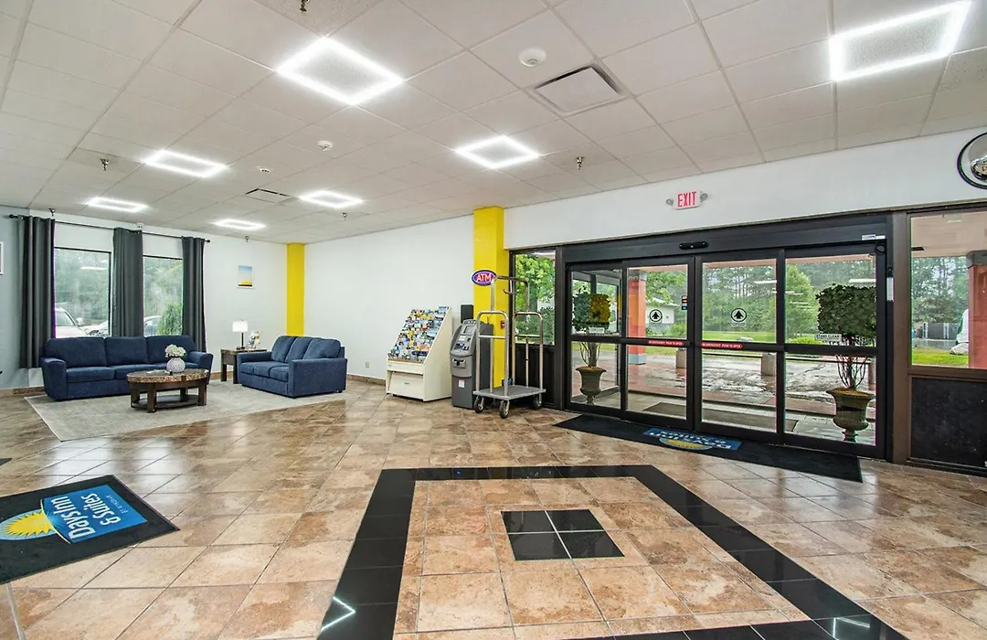 Days Inn & Suites By Wyndham Mt Pleasant-1