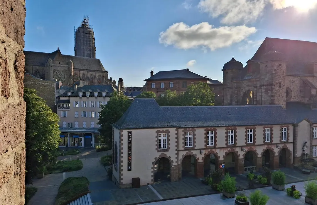 Hôtel Tour Maje-1