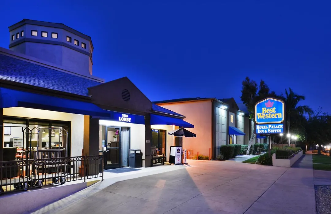 Best Western Royal Palace Inn & Suites-1