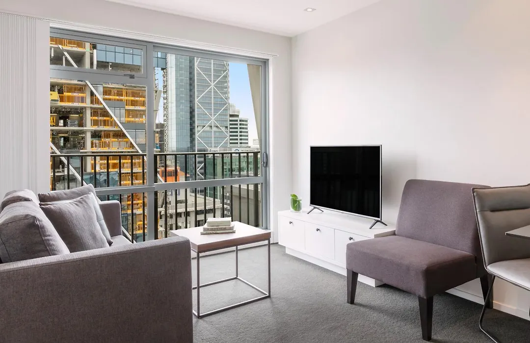 Auckland Harbour Suites-1