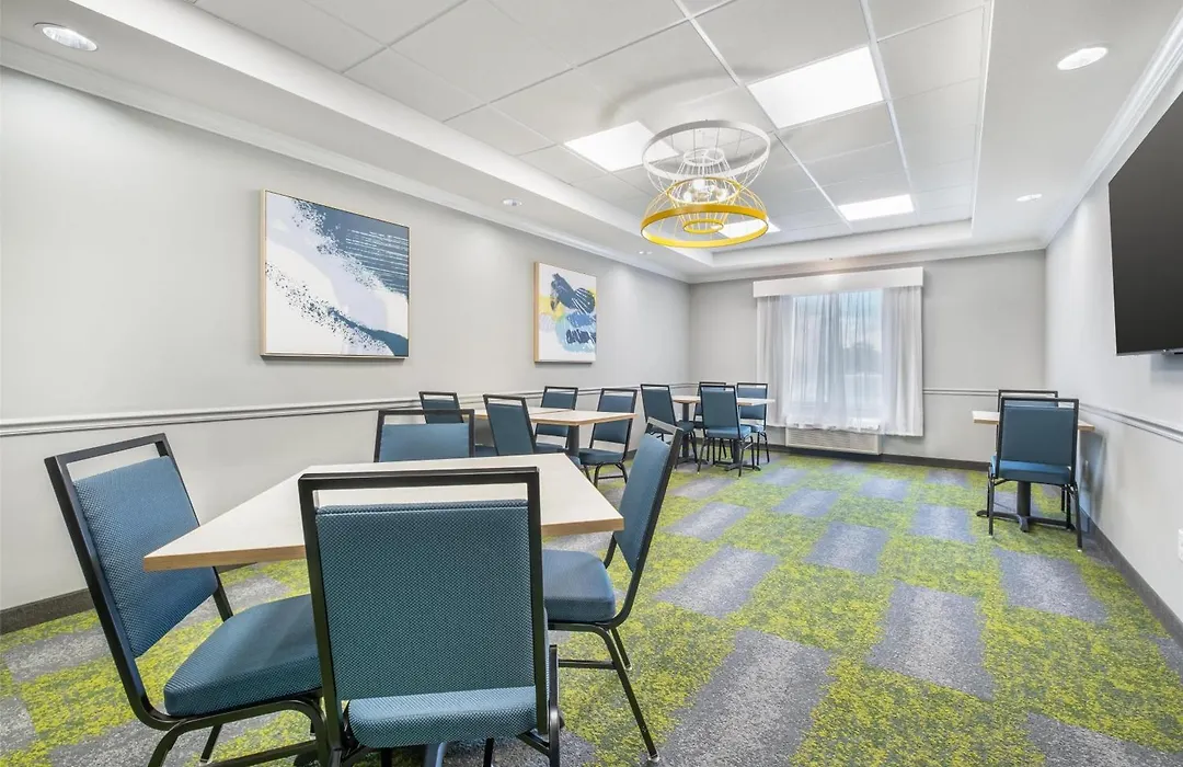 Spark By Hilton Shepherdsville Louisville South-1