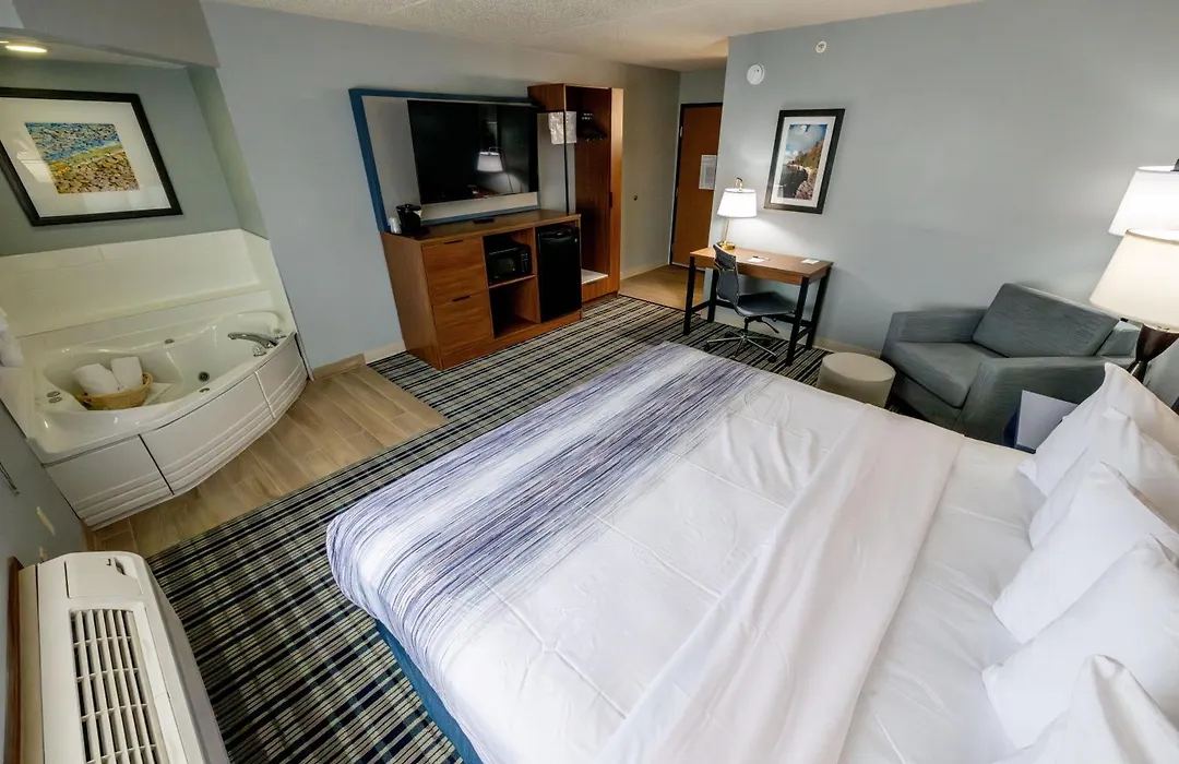 Americinn By Wyndham Sturgeon Bay-1