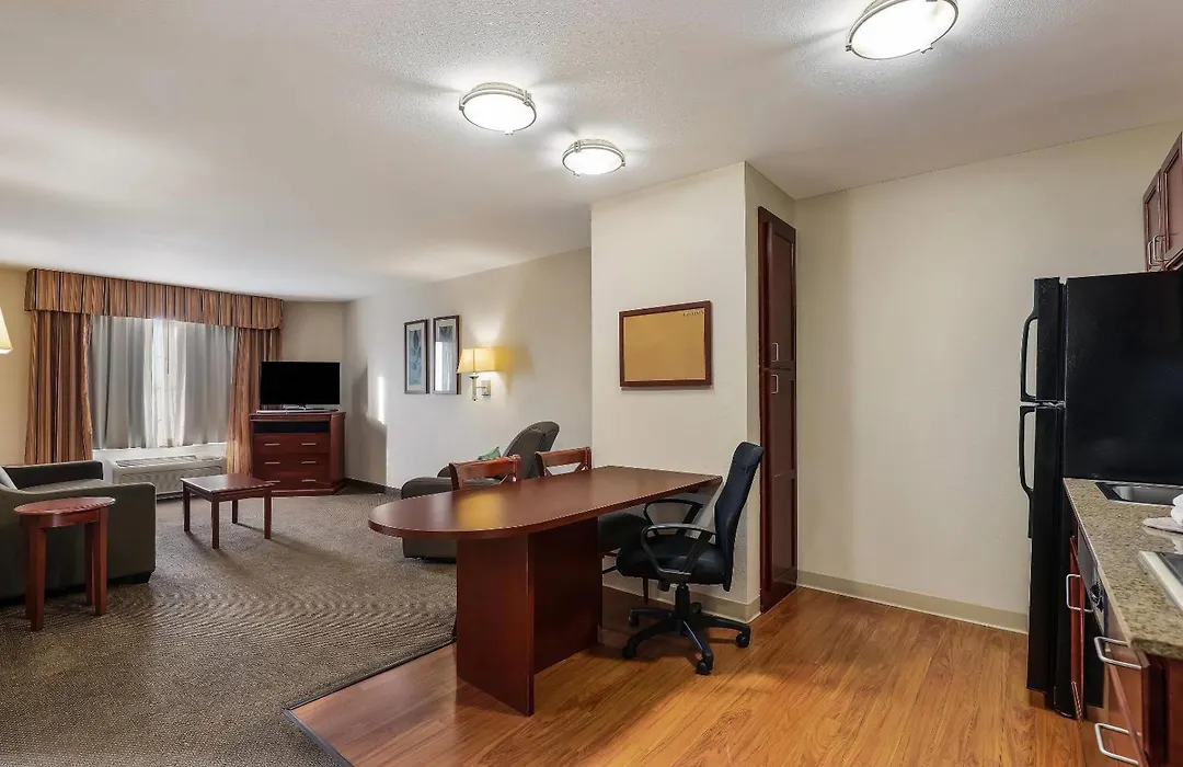 Mainstay Suites Fitchburg - Madison-1