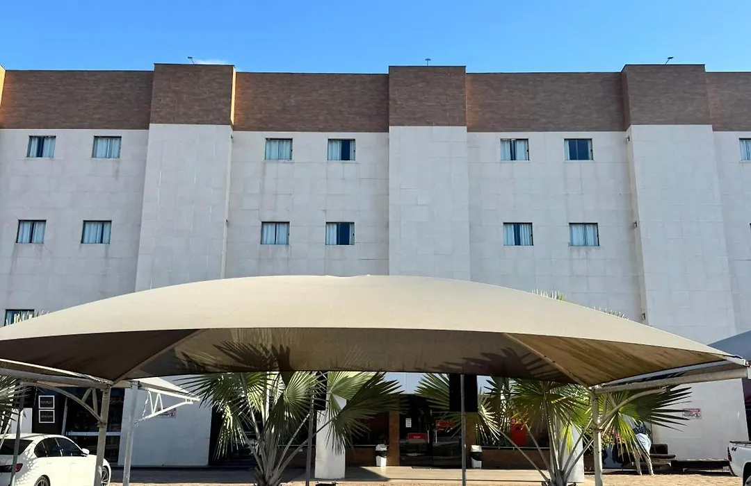 Inacio'S Plaza Hotel-1