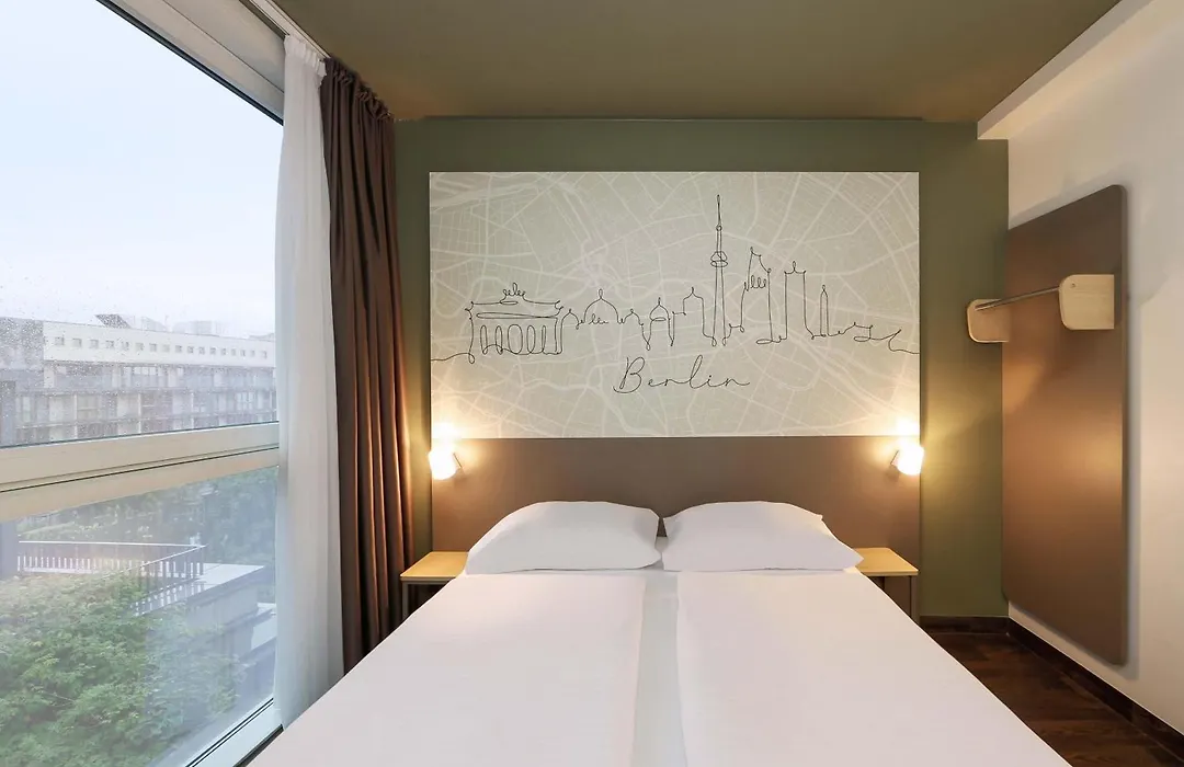 B&B Hotel Berlin-Mitte-1
