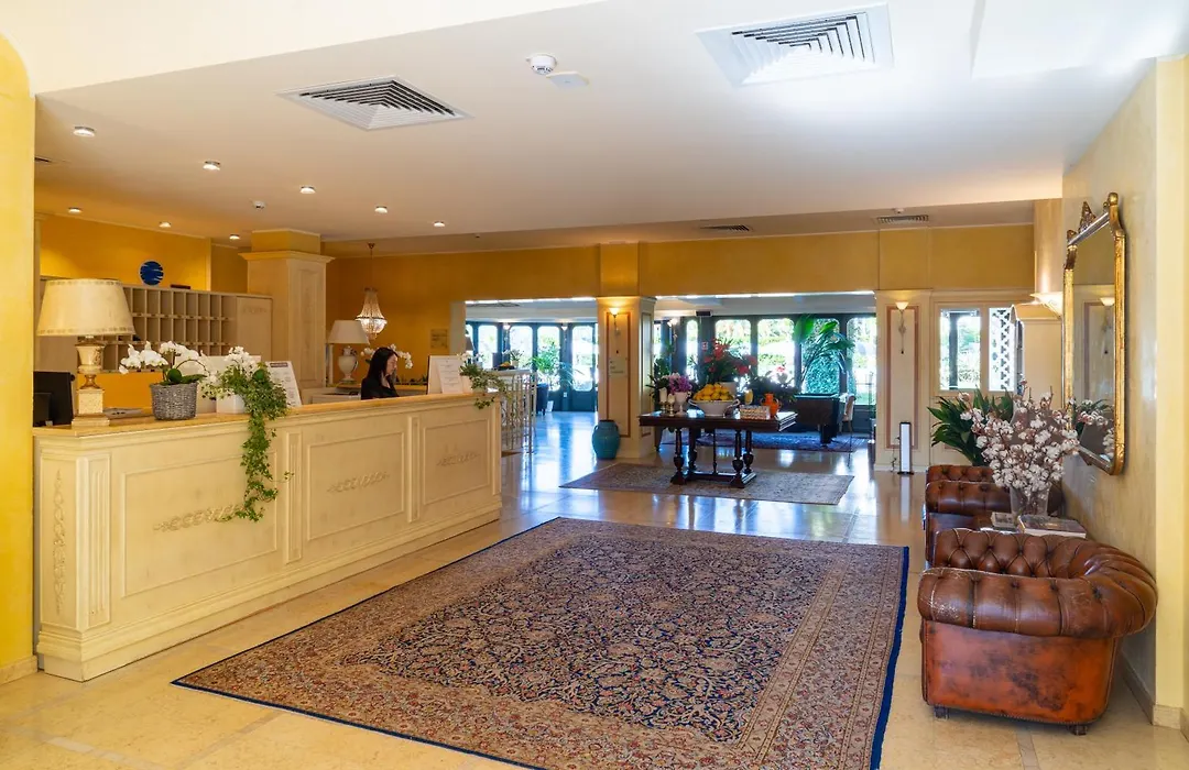 Hotel Spiaggia D'Oro - Charme & Boutique By Double Hospitality-1