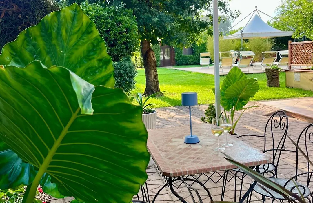 I Lecci Guesthouse-1
