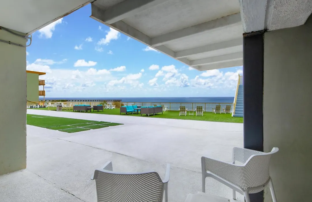 Chateau Beachfront Hotel, A By The Sea Resort-1
