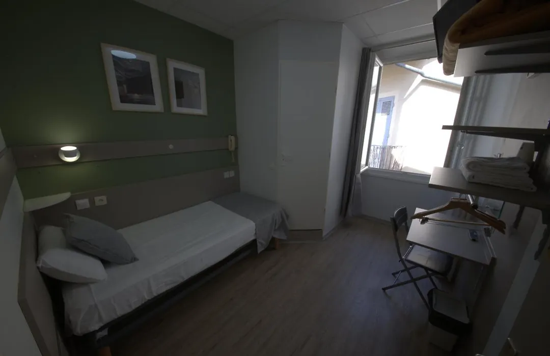 Hotel Lux-1