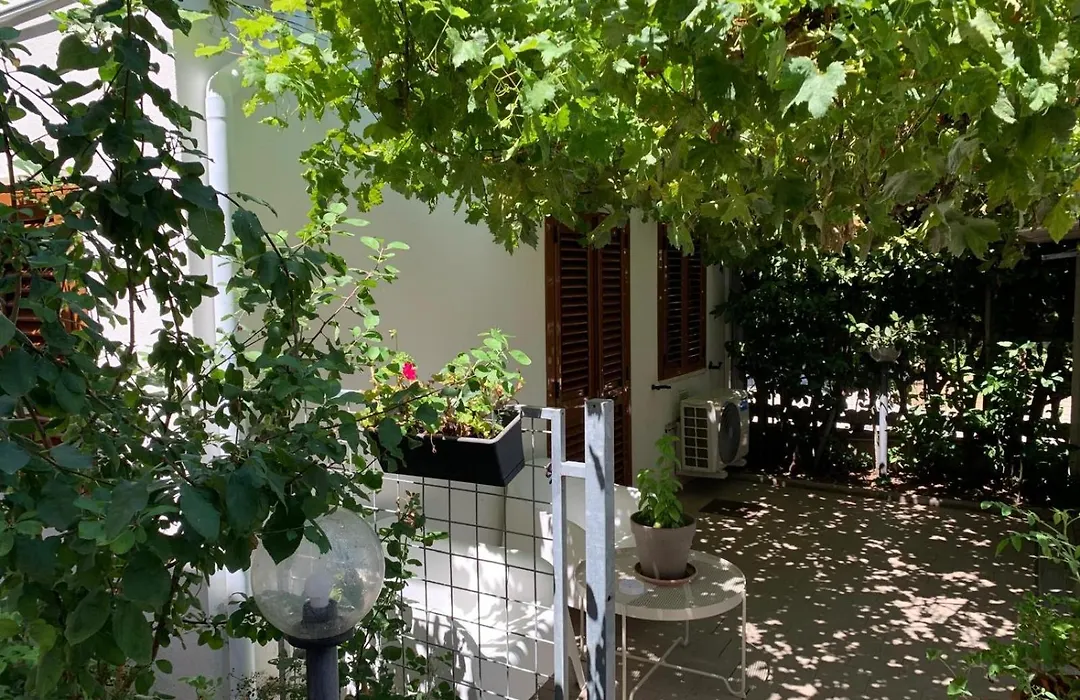 Adults Only Beachhouse Pineto Zona Corfu-1