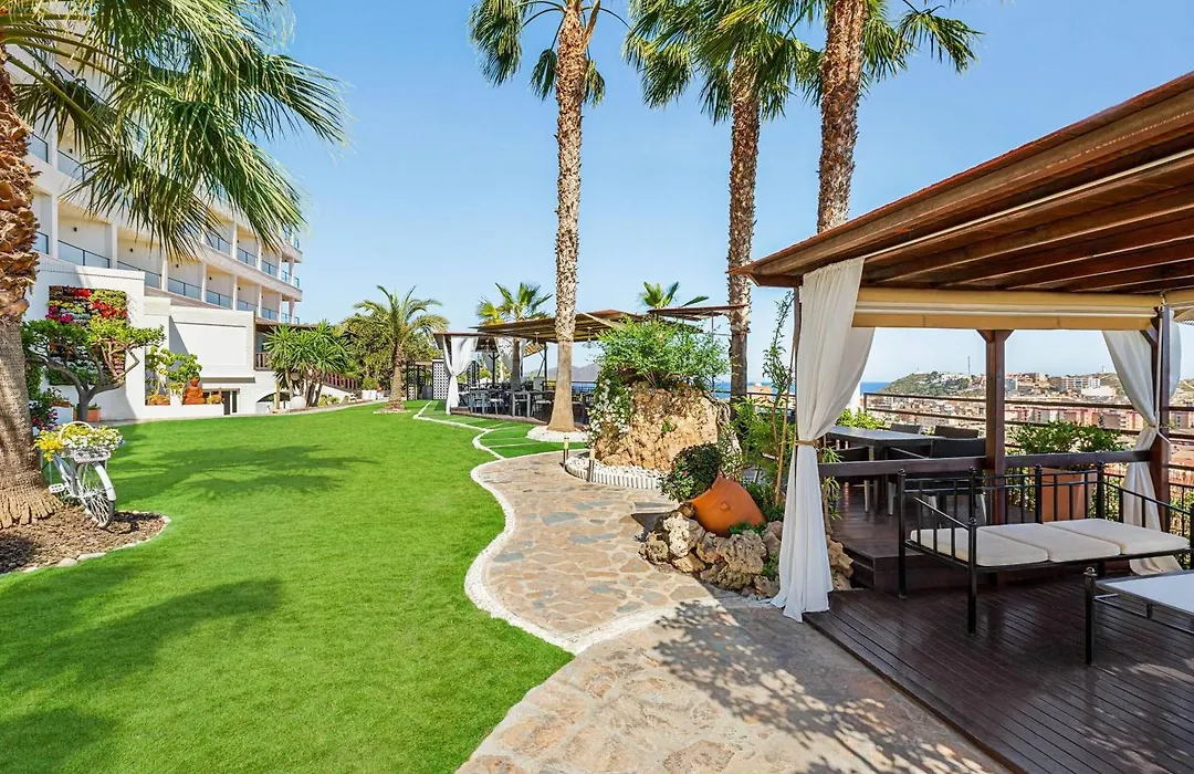 Ramada Resort by Wyndham Puerto de Mazarron-1