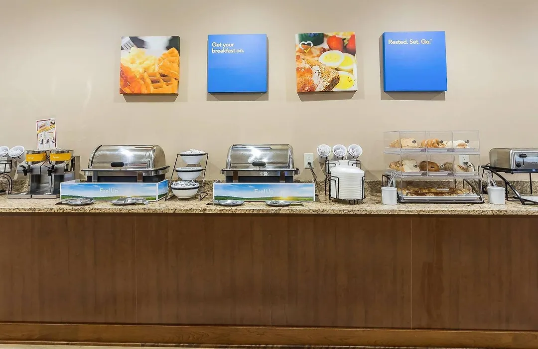 Comfort Inn & Suites Event Center-1