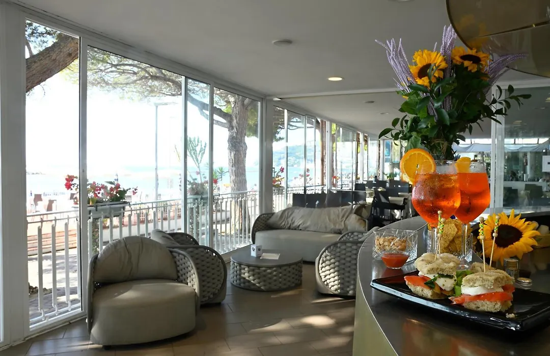 Hotel Mayola Mhotelsgroup-1