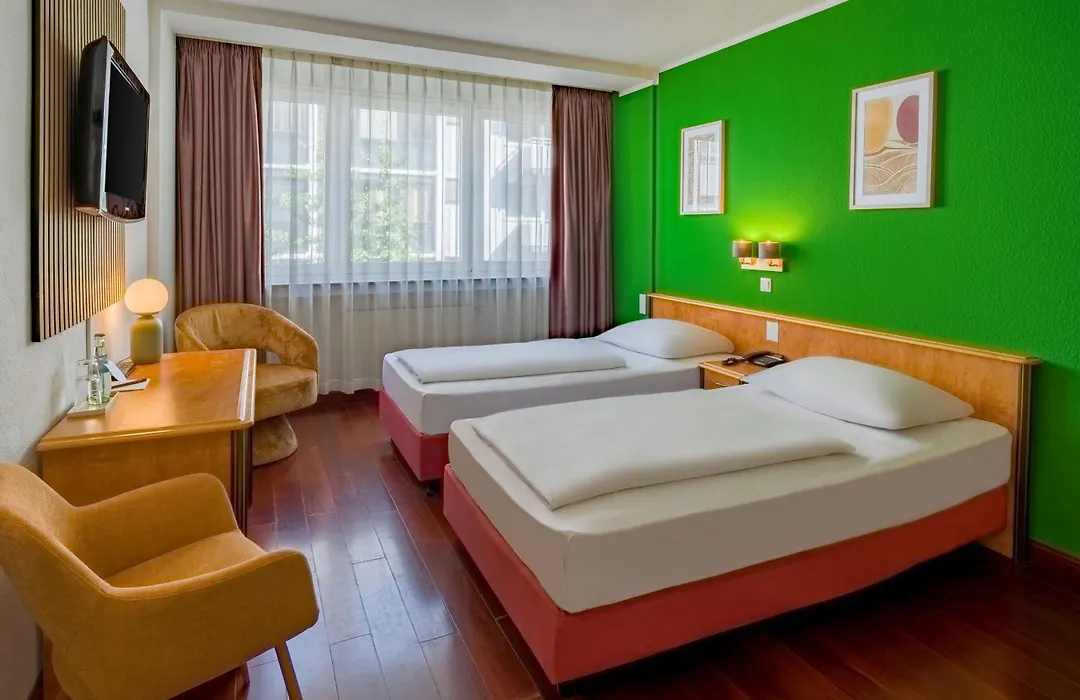 Rugs Hotel Duesseldorf - Self Check-In-1