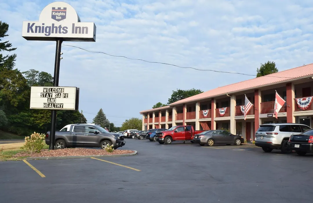 Knights Inn Oswego East-1