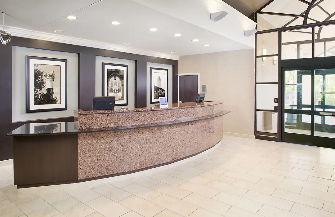 Courtyard By Marriott Ann Arbor-1