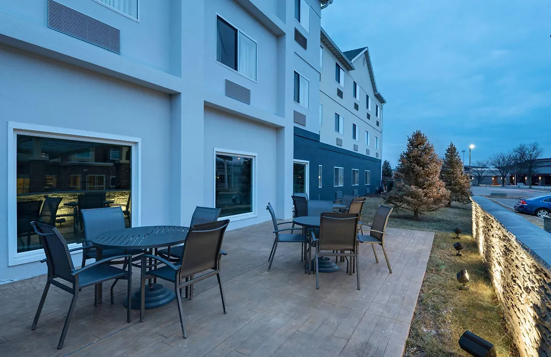 Fairfield Inn Saint Louis Collinsville-1
