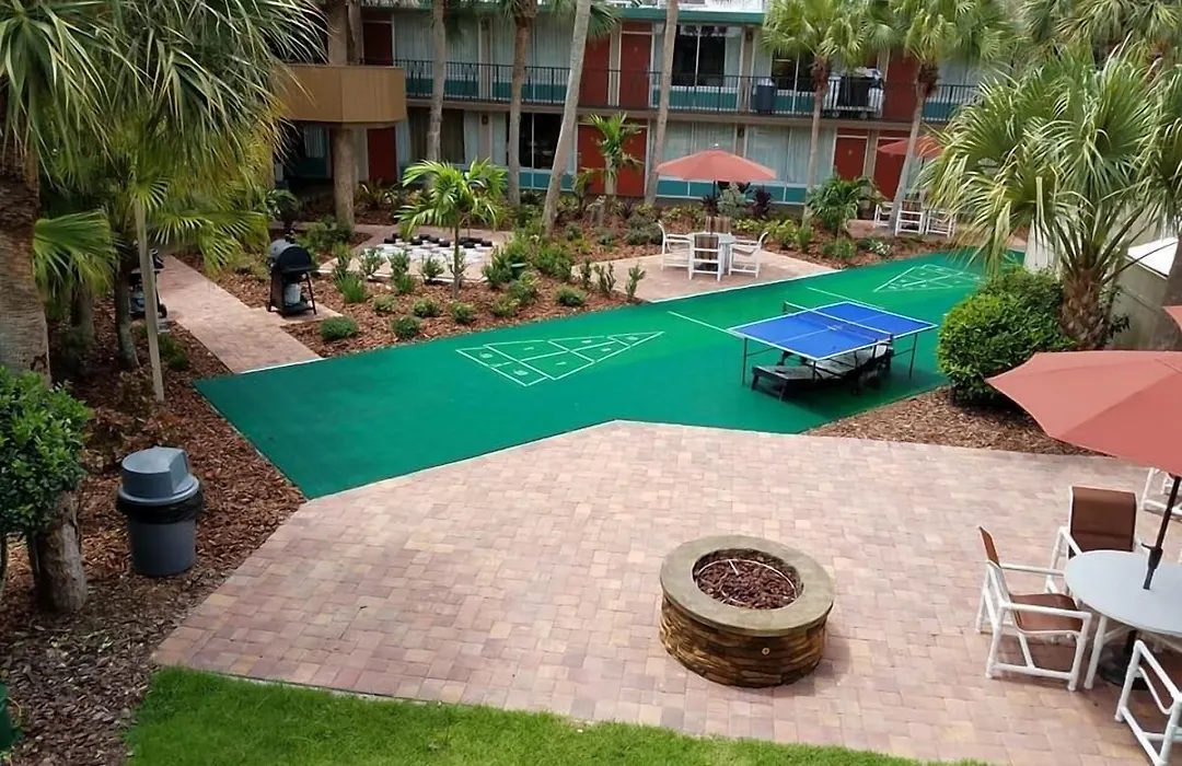 Magic Tree Resort-1