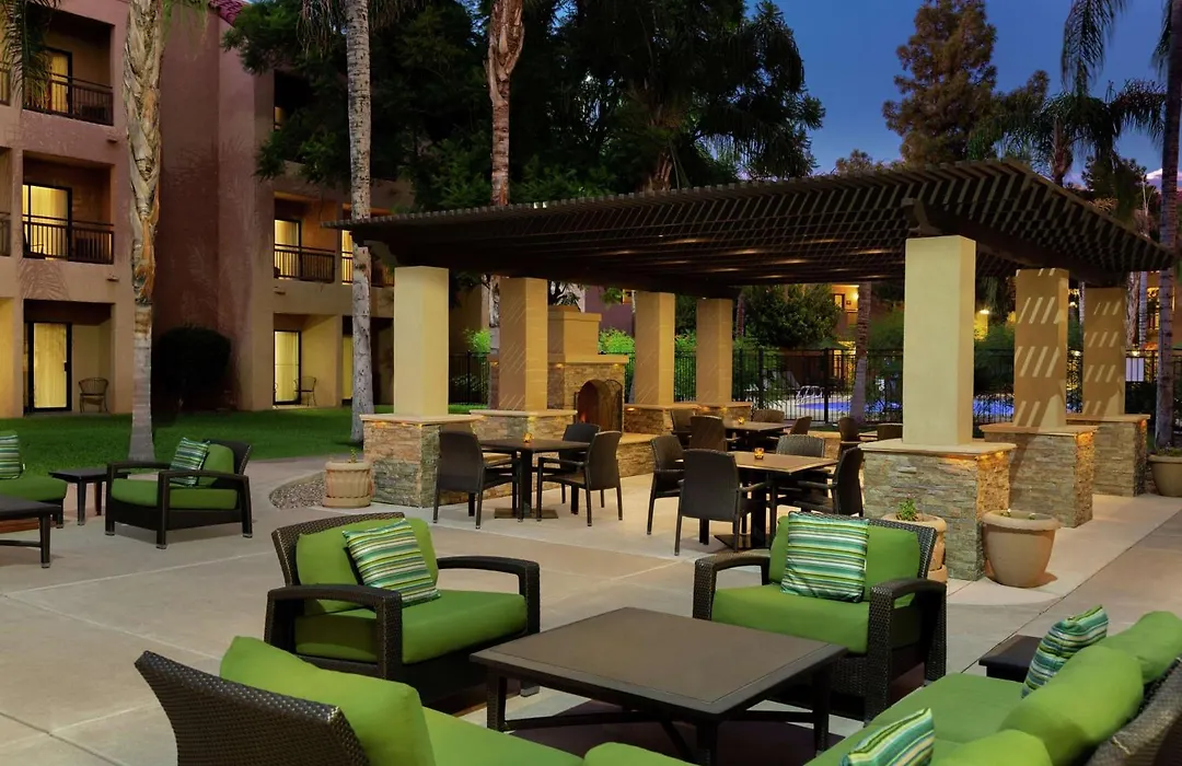 Embassy Suites By Hilton Phoenix Tempe-1