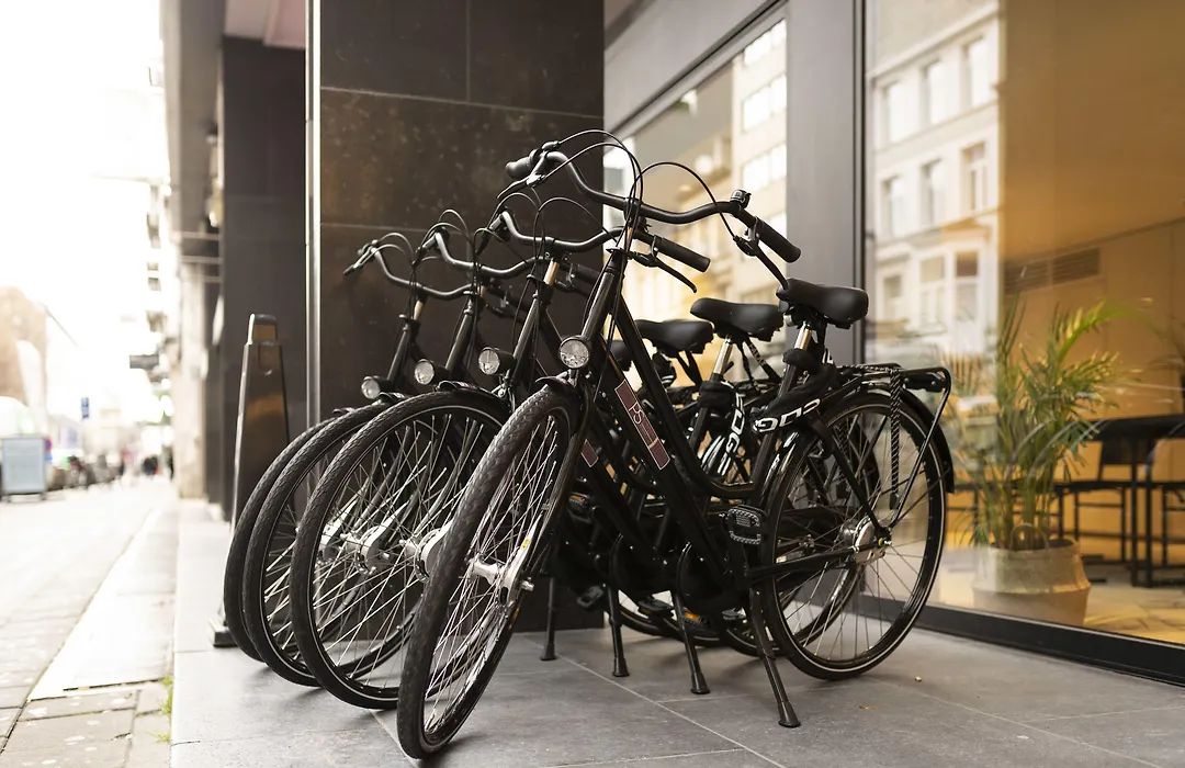 Premier Suites Antwerp-1