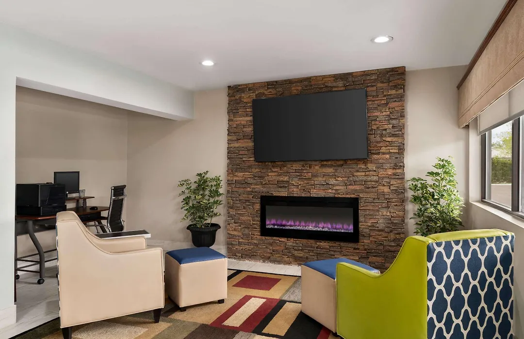 Days Inn By Wyndham Anderson-1