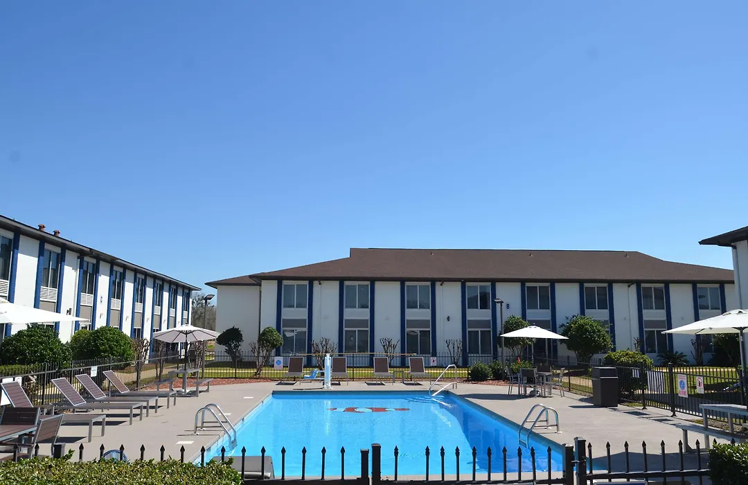 Americas Best Value Inn & Suites-Foley - Fully Renovated-1
