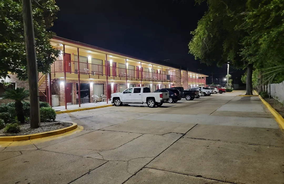Twin Star Lodge-1