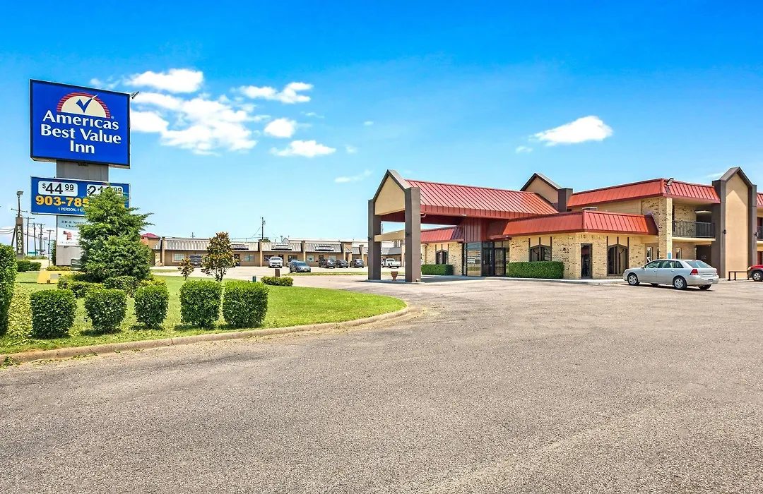 Americas Best Value Inn Paris-1