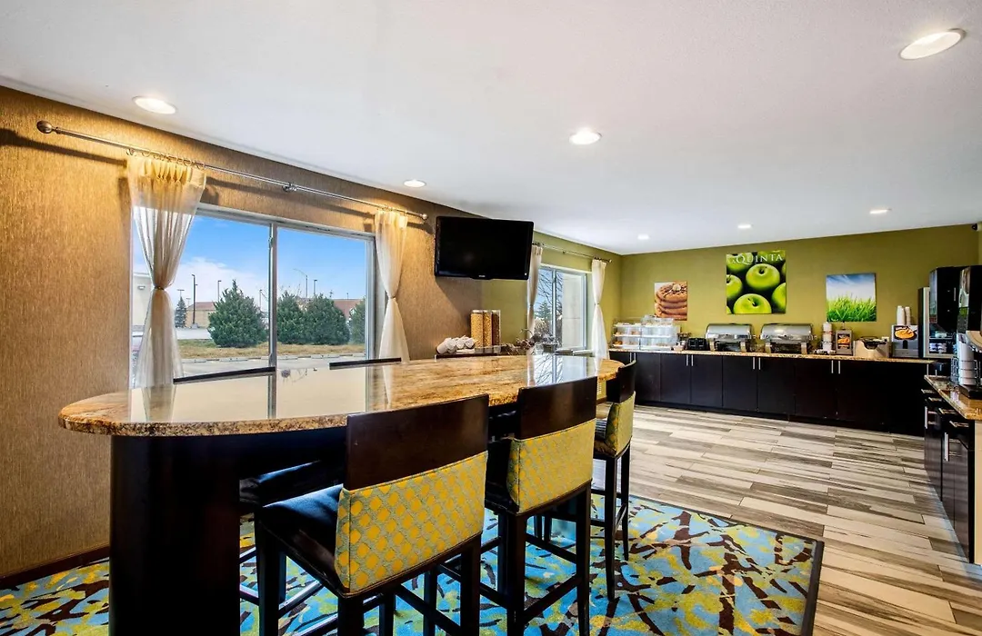 La Quinta By Wyndham Emporia-1