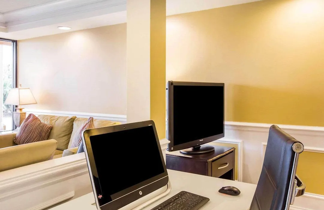 Quality Inn Dalton Central-1