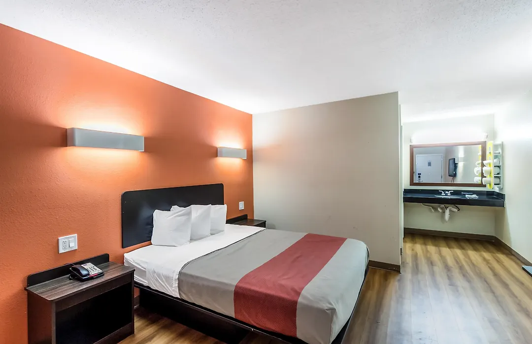 Motel 6 New Brunswick-1