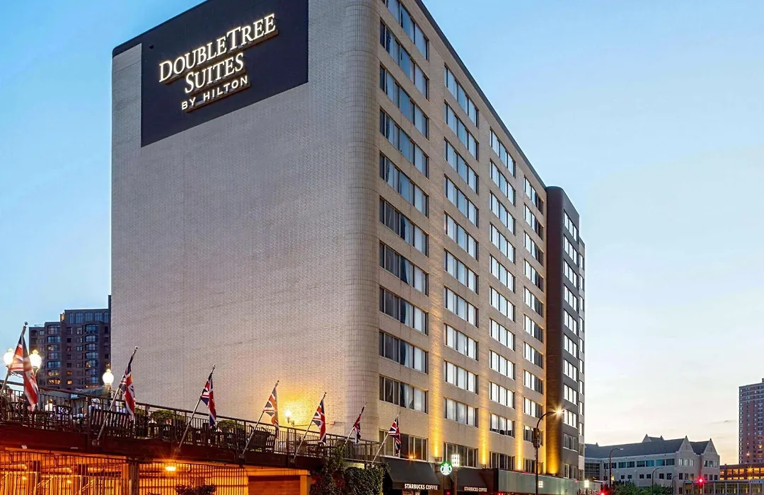 Doubletree Suites By Hilton Minneapolis Downtown-1