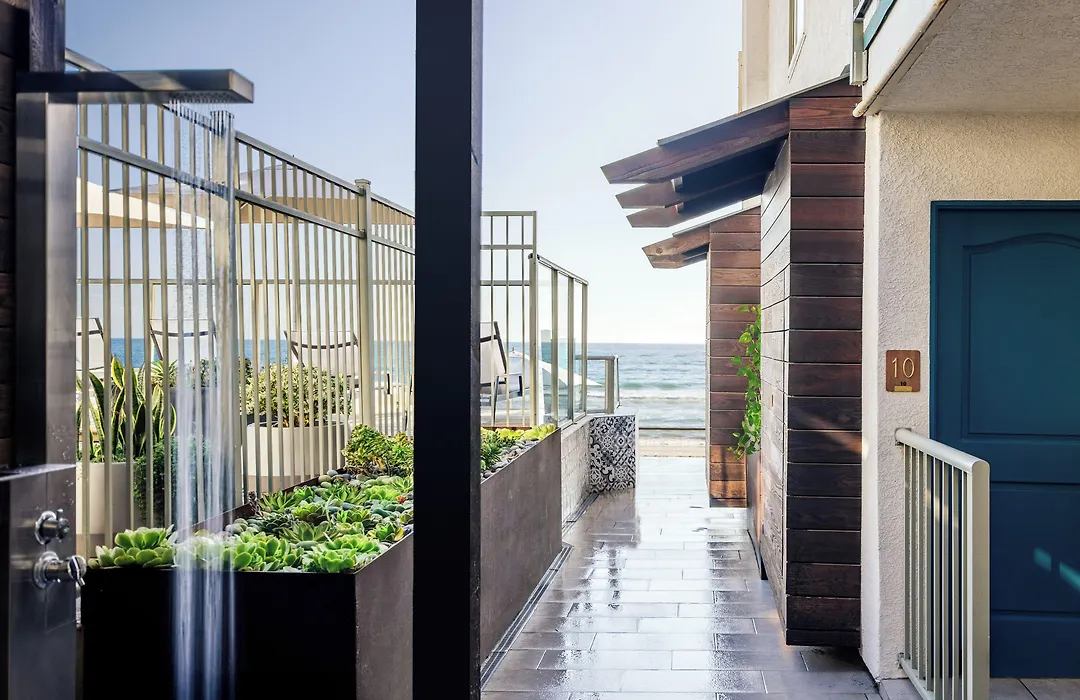 Beach Terrace-1