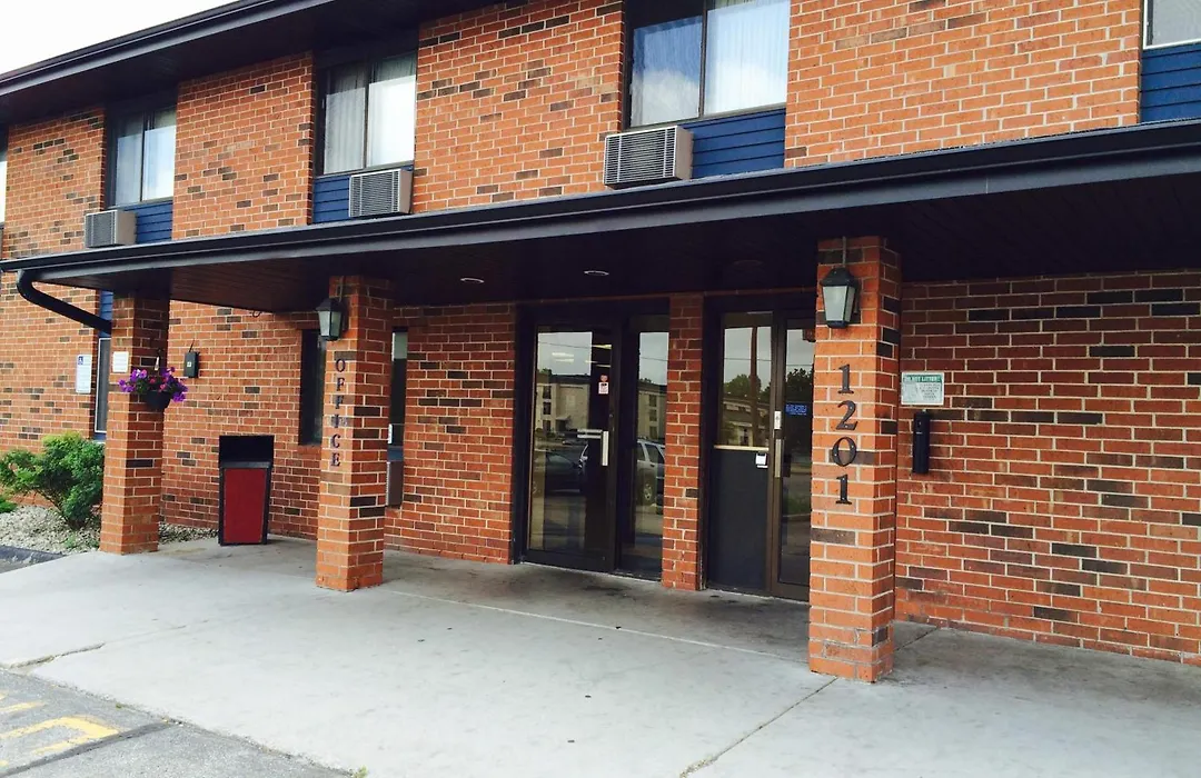 Motel 6-Oak Creek, Wi-1