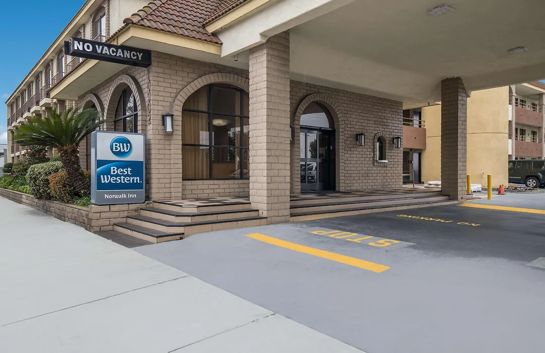 Best Western Norwalk Inn-1