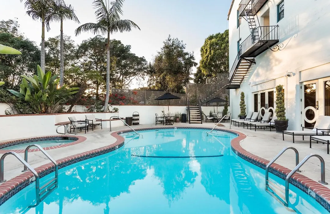 Montecito Inn-1