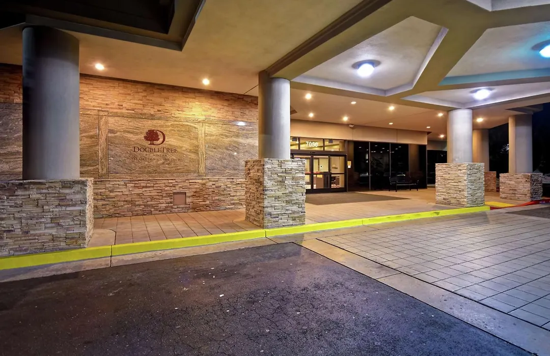 Doubletree By Hilton Pleasanton At The Club-1