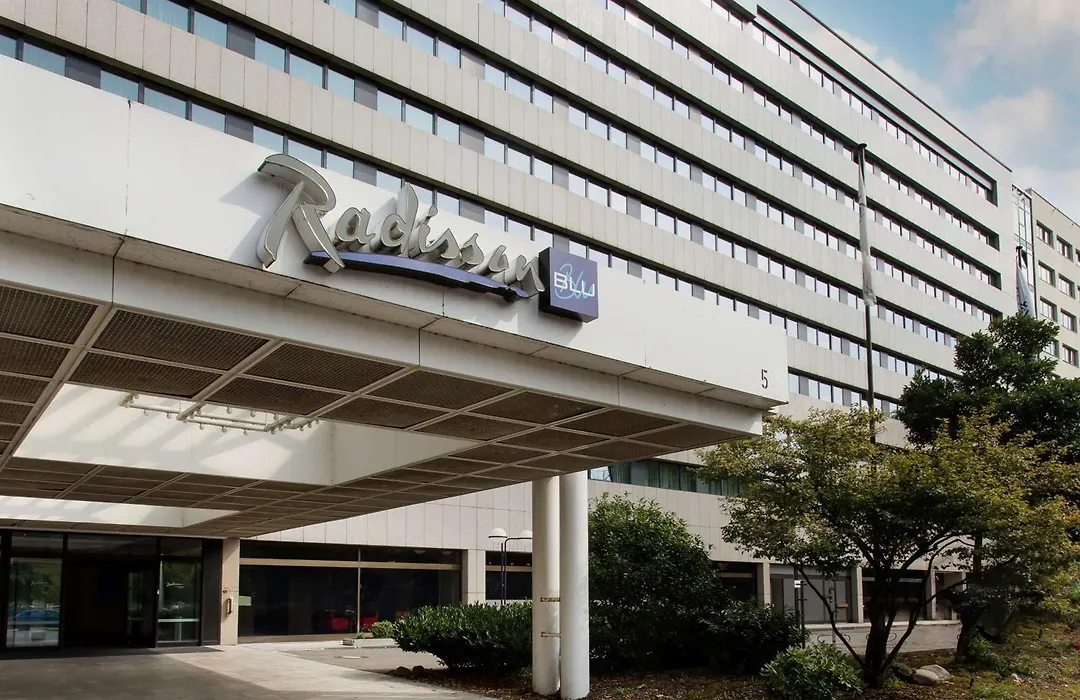 Radisson Blu Conference Hotel, Duesseldorf-1