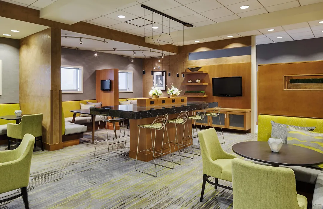 Courtyard By Marriott Boston Logan Airport-1