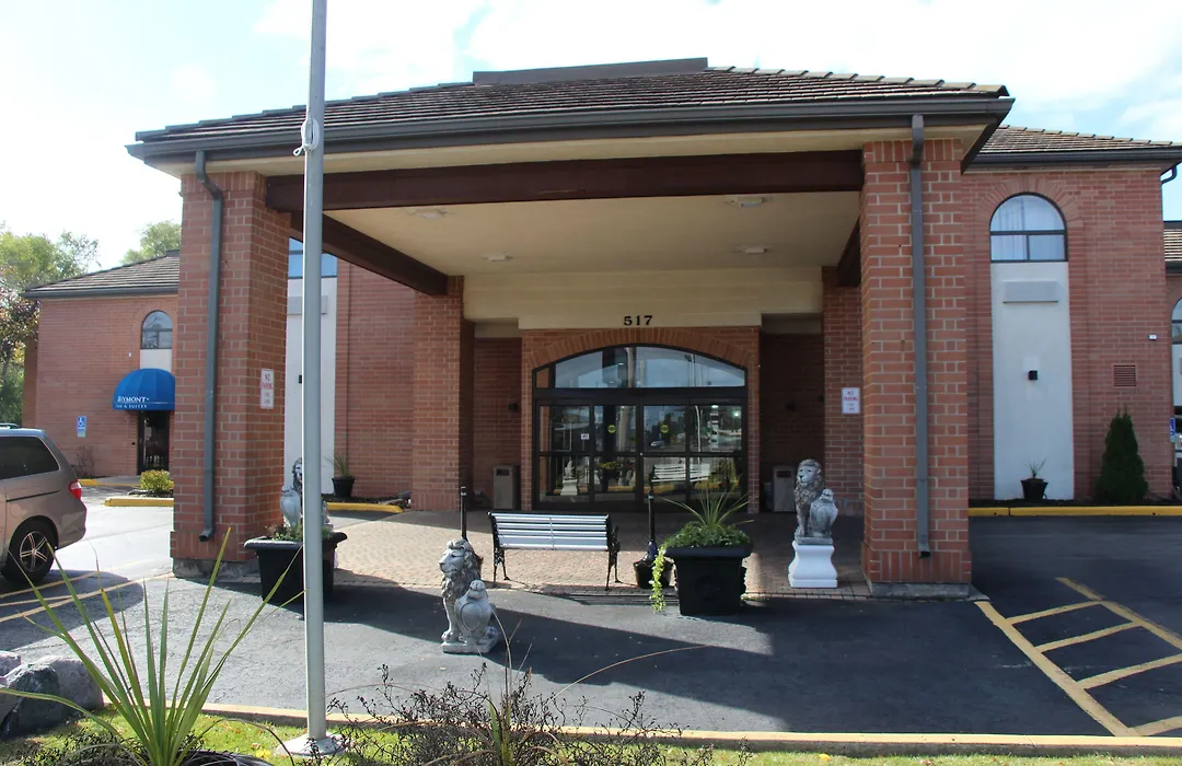 Comfort Inn & Suites Mundelein-Vernon Hills-1