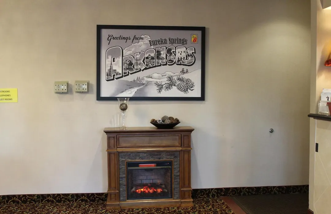 Super 8 By Wyndham Eureka Springs-1