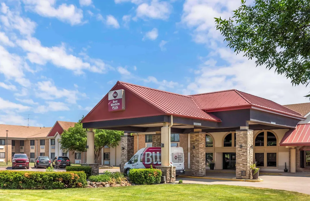 Best Western Plus Ramkota Hotel-1