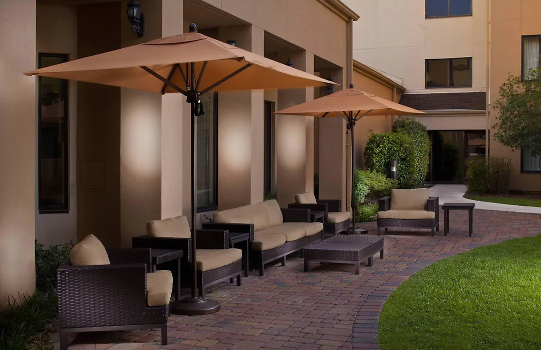 Courtyard By Marriott Baton Rouge Acadian Centre/Lsu Area-1