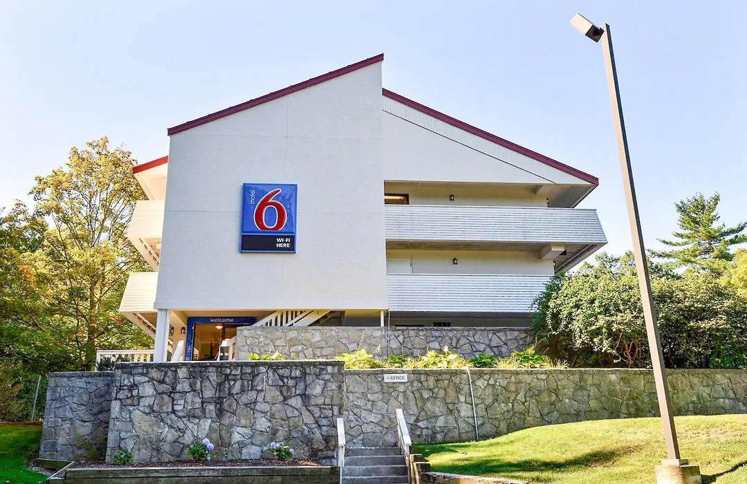 Motel 6-Nashua, Nh - South-1