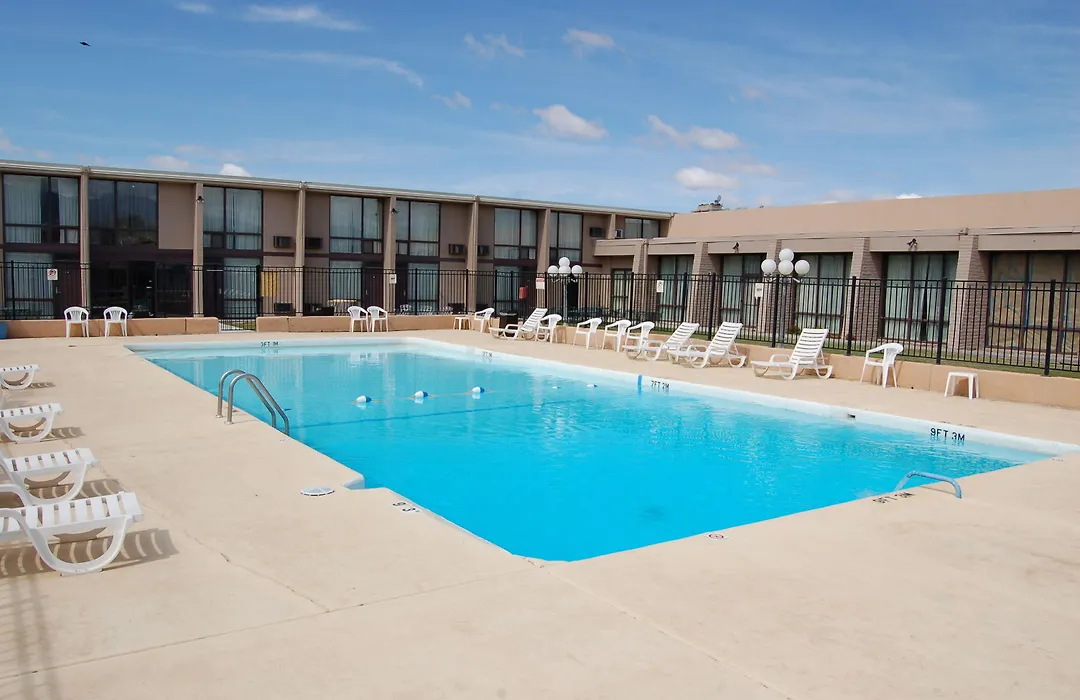 Quality Inn Taos-1