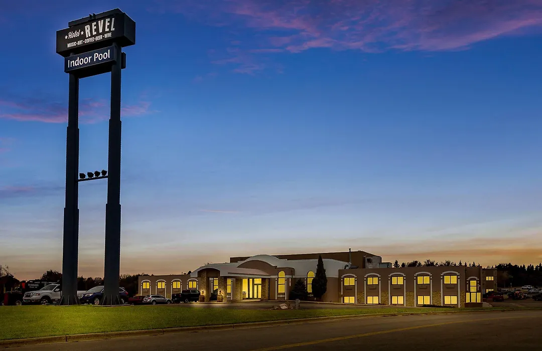 Revel Hotel Minot - Surestay Collection By Best Western-1