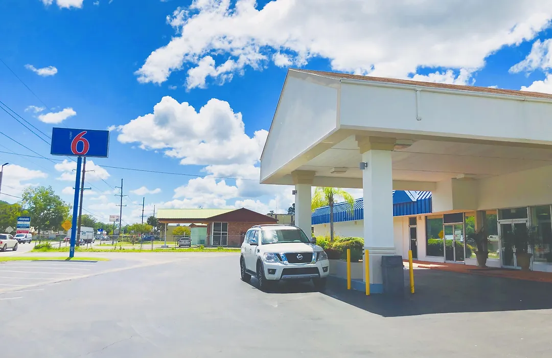 Motel 6-Starke, Fl-1