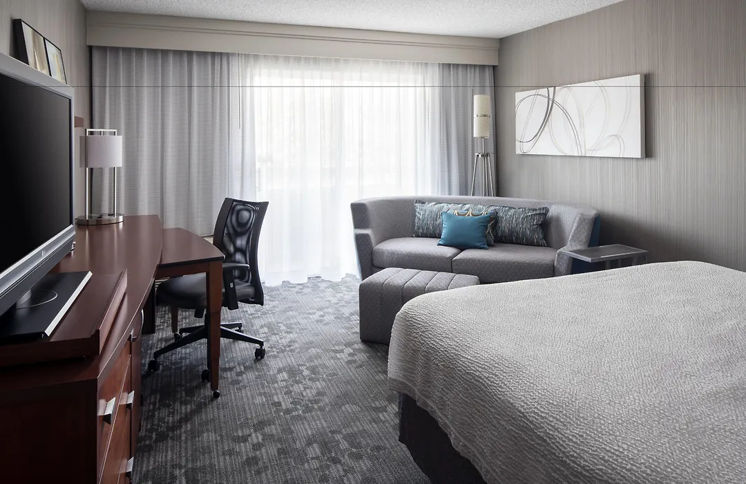 Courtyard By Marriott San Mateo Foster City-1