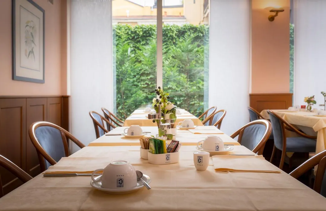 Hotel Crivi's-1