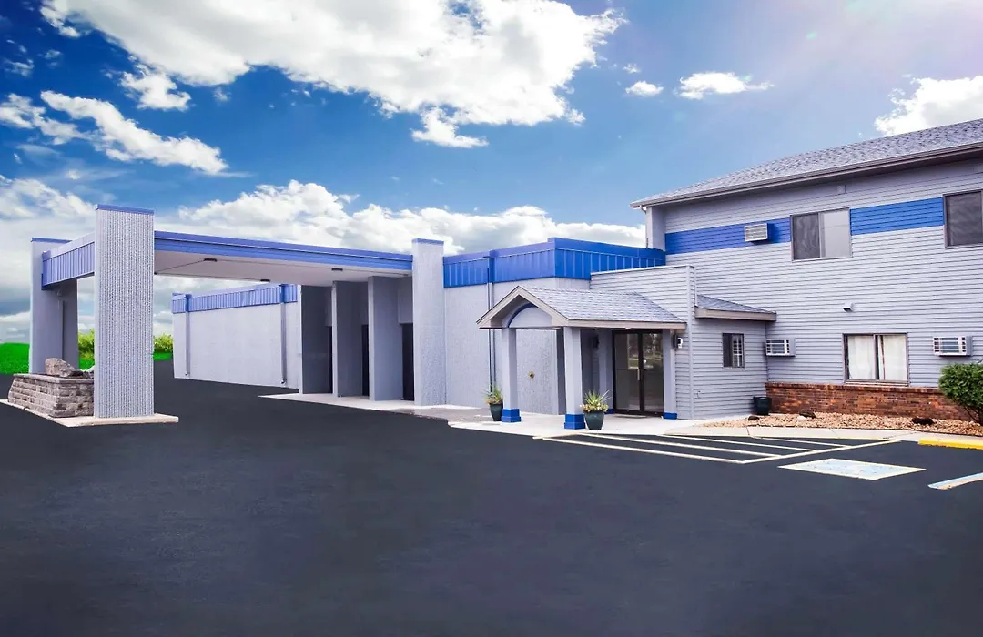 Travelodge By Wyndham Wahpeton-1